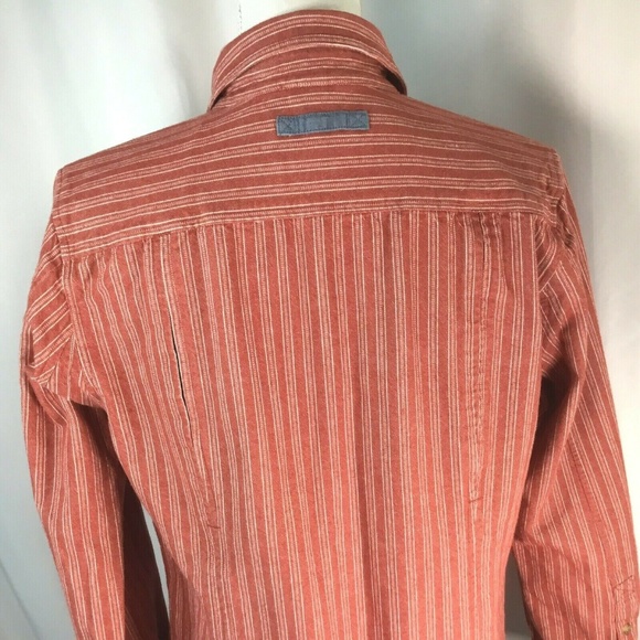 Duluth Trading Co~Work Shirt~Popover~Contrast Cuff - Picture 6 of 8